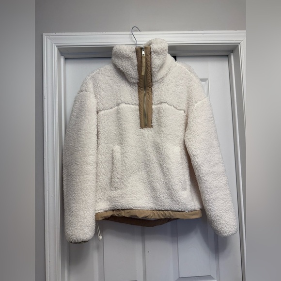 Abercrombie & Fitch Women’s White Tan Sherpa Half Zip Pullover Size S Oversized - Picture 6 of 8